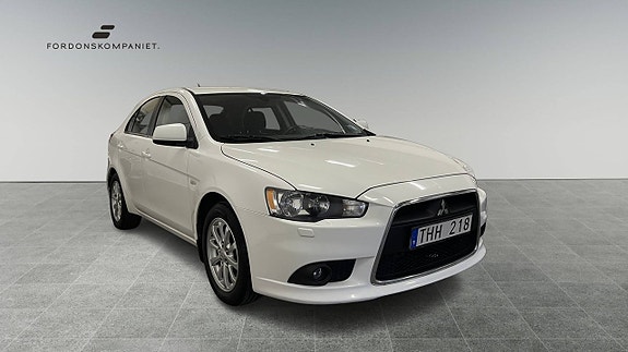 Mitsubishi Lancer 3 of 5