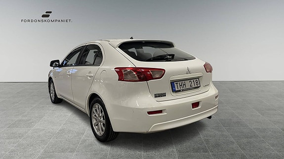 Mitsubishi Lancer 6 of 18