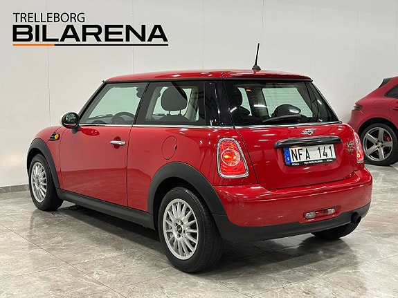 MINI Cooper 6 of 16
