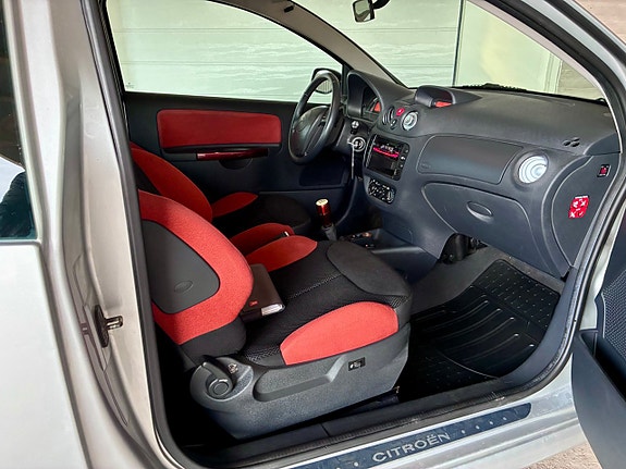 Citroen C2 8 of 11