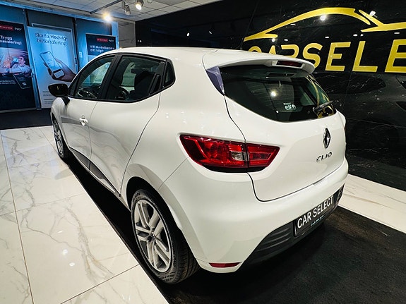 Renault Clio 3 of 17