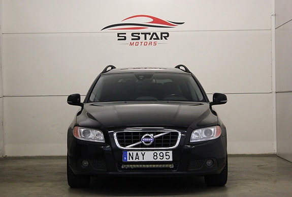 Volvo V70 3 of 18