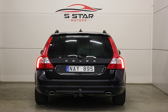 Volvo V70 5 of 18
