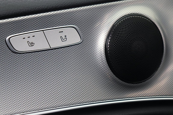 Mercedes-Benz E200 19 of 20