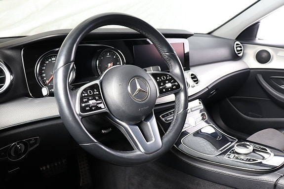 Mercedes-Benz E200 7 of 20