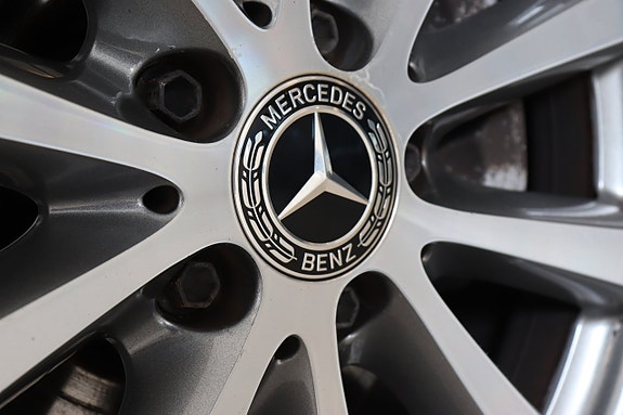 Mercedes-Benz E200 6 of 20
