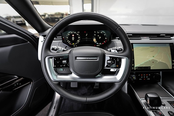 Land Rover Range Rover 11 of 21
