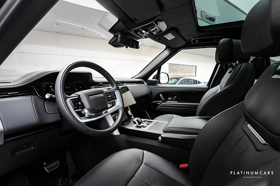Land Rover Range Rover 5 of 5