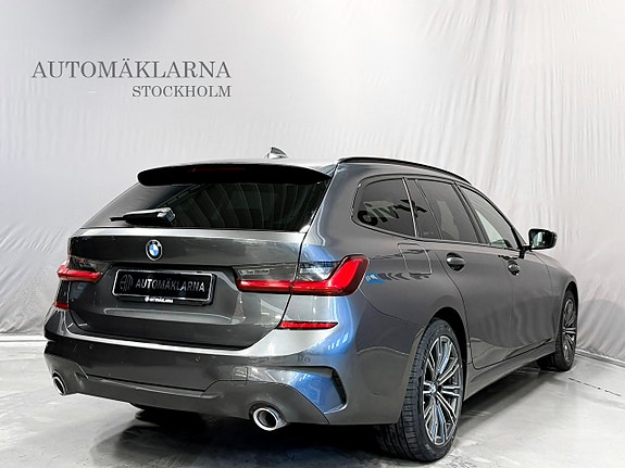 BMW 330e 4 of 23