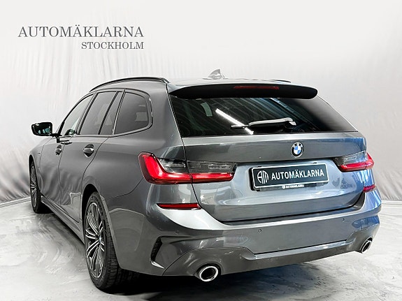 BMW 330e 3 of 23