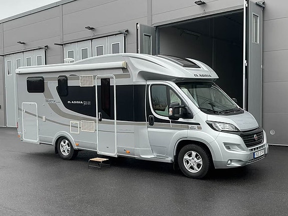 Adria Matrix M 670 SL Jubileum Långbädd / Taksäng *INKOMMANDE*