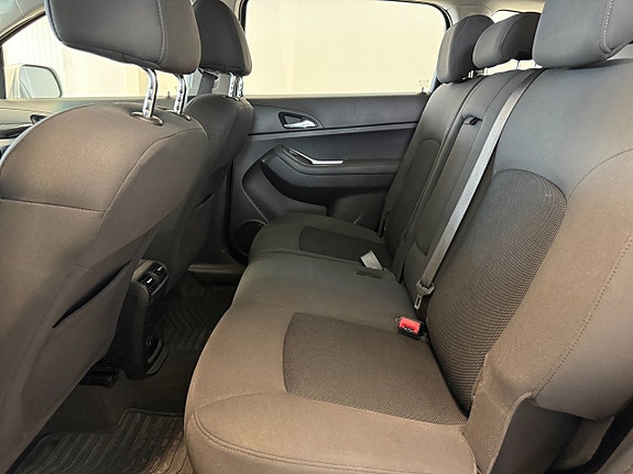 Chevrolet Orlando 7 of 14