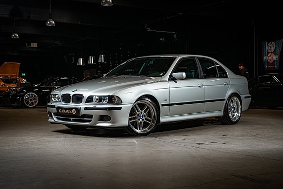 BMW 540i
