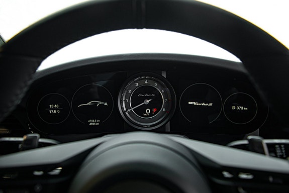 Porsche 911 17 of 27