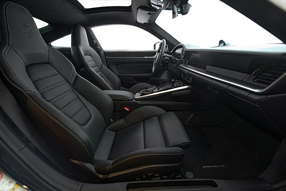 Porsche 911 15 of 27