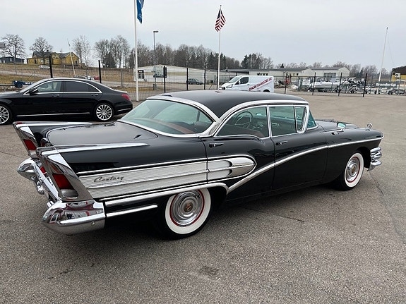 Buick Century 8 of 30