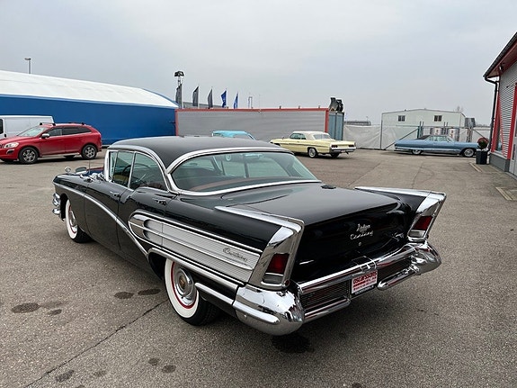 Buick Century 7 of 30