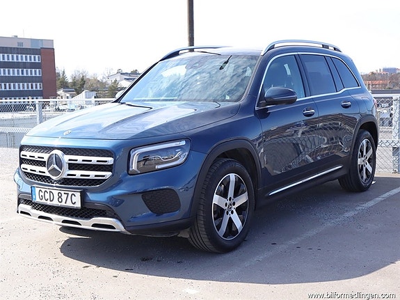 Mercedes-Benz GLB200