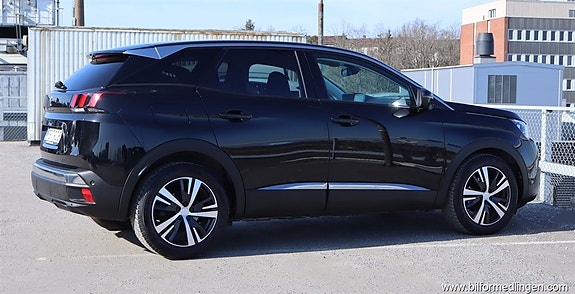 Peugeot 3008 4 of 5