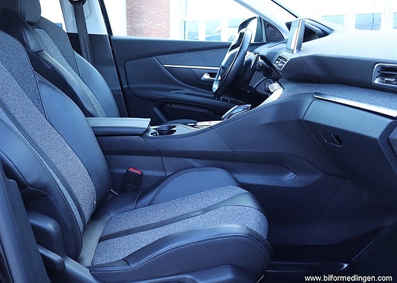 Peugeot 3008 5 of 5