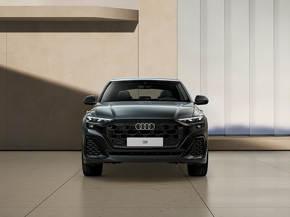 Audi Q8 3 of 10