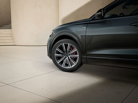 Audi Q8 7 of 10