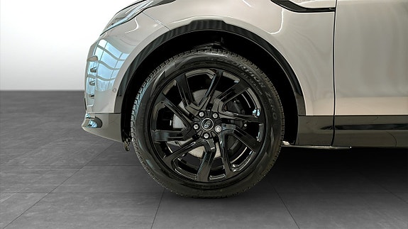 Land Rover Discovery 9 of 14
