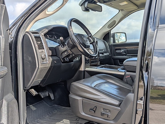 RAM 1500 7 of 28