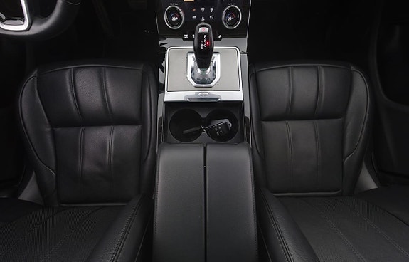 Land Rover Range Rover Evoque 18 of 30
