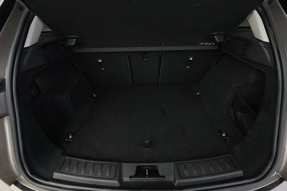 Land Rover Range Rover Evoque 8 of 30