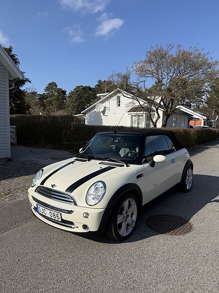 MINI Cooper 3 of 5