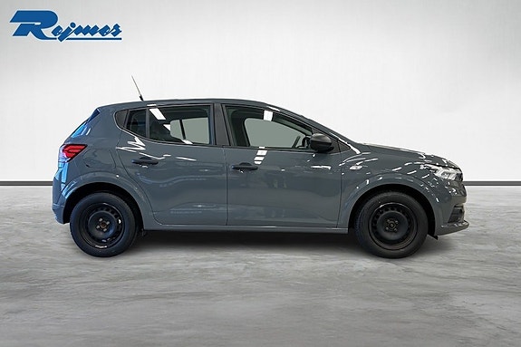 Dacia Sandero 16 of 18