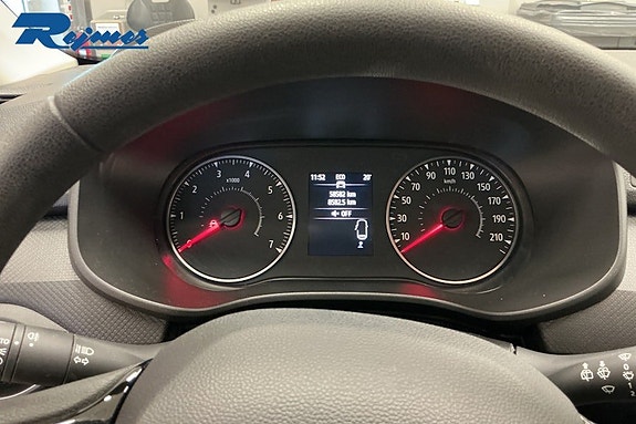 Dacia Sandero 9 of 18