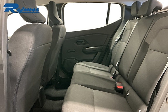 Dacia Sandero 13 of 18