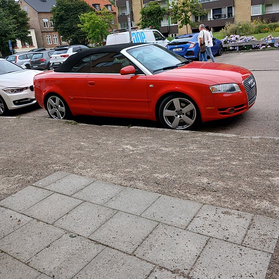 Audi Cabriolet 2 of 5