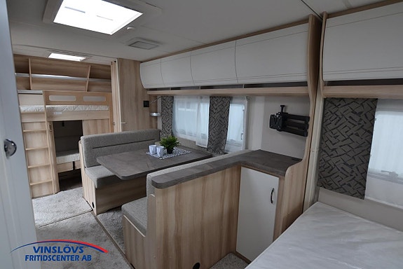 Hobby 560 KMFe De Luxe 8 of 11