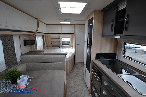 Hobby 560 KMFe De Luxe 5 of 11