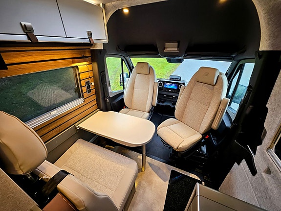 Hymer Grand Canyon S Xperience 3 of 20