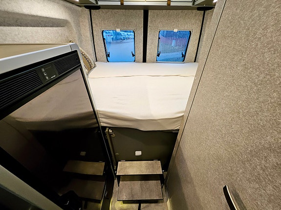 Hymer Grand Canyon S Xperience 6 of 20