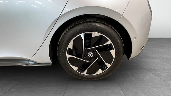 Volkswagen ID.3 6 of 14