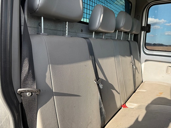 Volkswagen Crafter 9 of 9