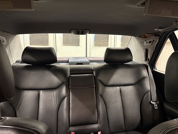 Mercedes-Benz S300 12 of 16