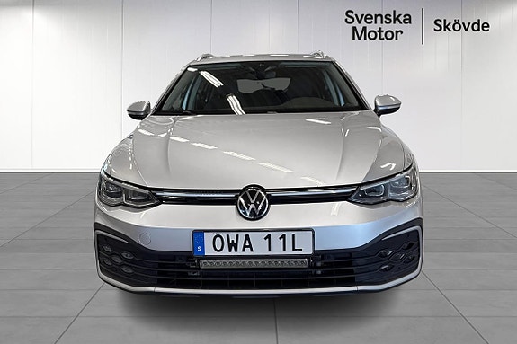 Volkswagen Golf Alltrack 3 of 21