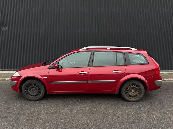 Renault Megane 2 of 5