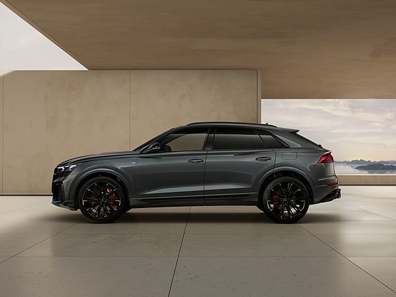 Audi Q8 2 of 5