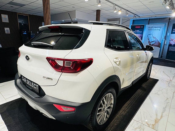 Kia Stonic 5 of 21