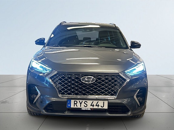 Hyundai Tucson 2 of 5