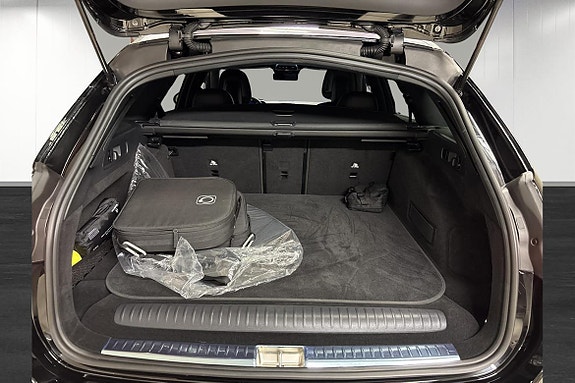 Mercedes-Benz E300 de 9 of 20