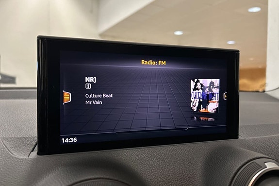 Audi Q2 19 of 26