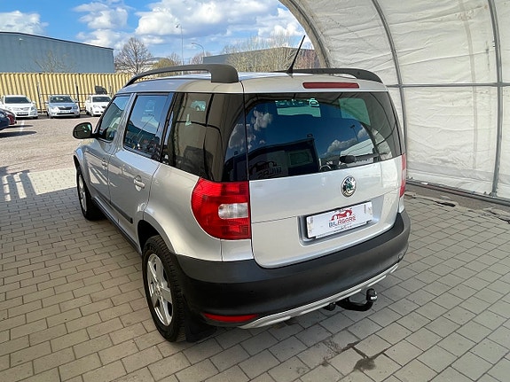 Skoda Yeti 2 of 5